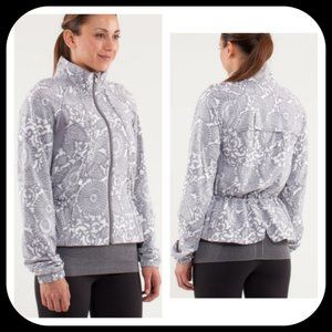 LULULEMON || Travel To Track Jacket “Beachy Floral Fossil”